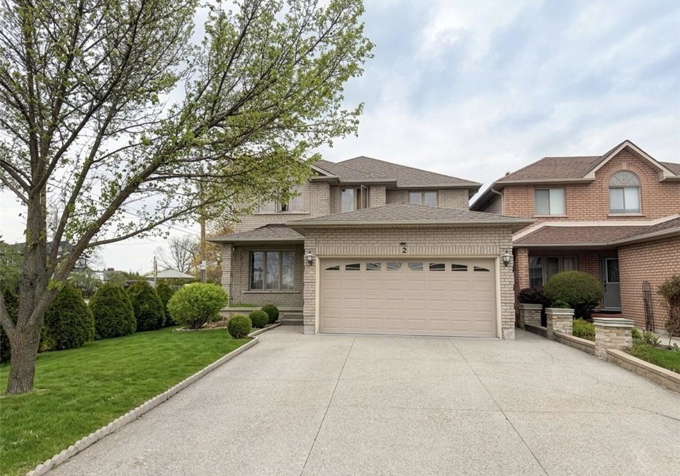 2-pineridge-drive-hamilton-ontario-40828285