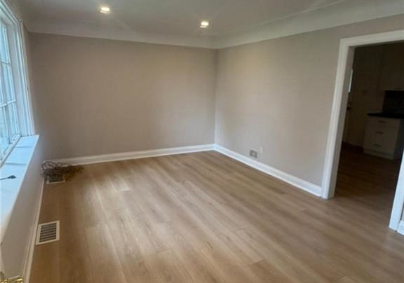33-stone-church-road-w-hamilton-ontario-40828295