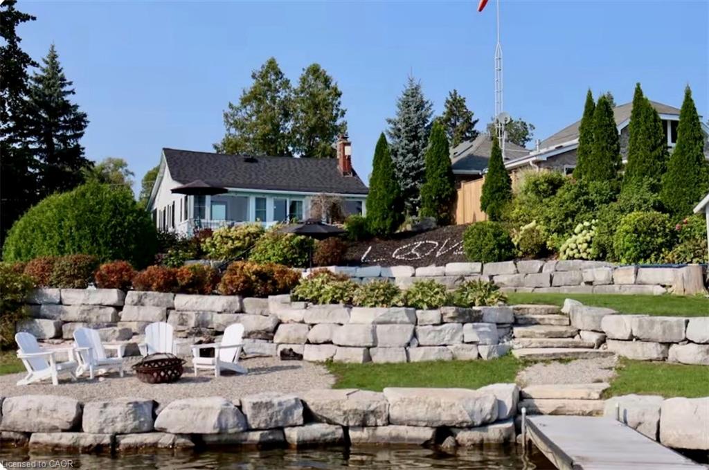 11-lake-avenue-cambridge-ontario-40828298