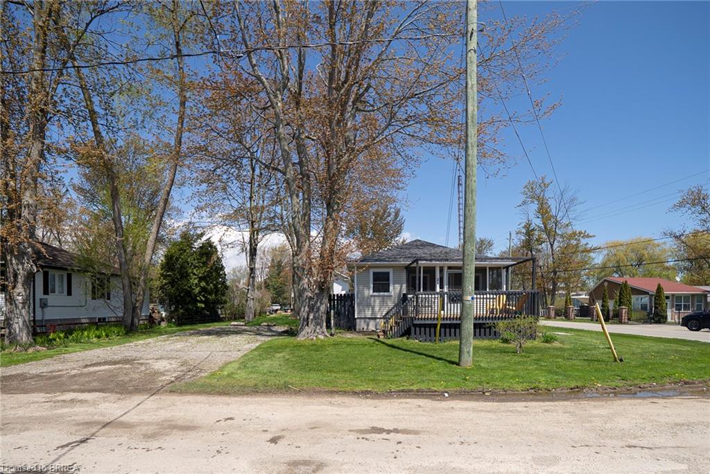 21-ferris-street-turkey-point-ontario-40828337