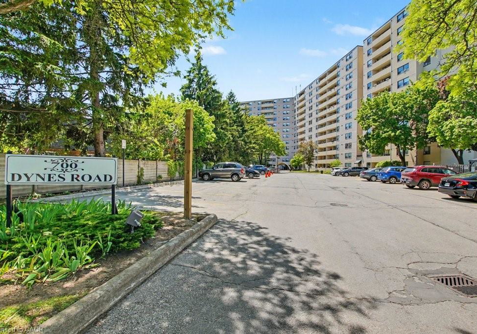 700-dynes-road-burlington-ontario-40828340