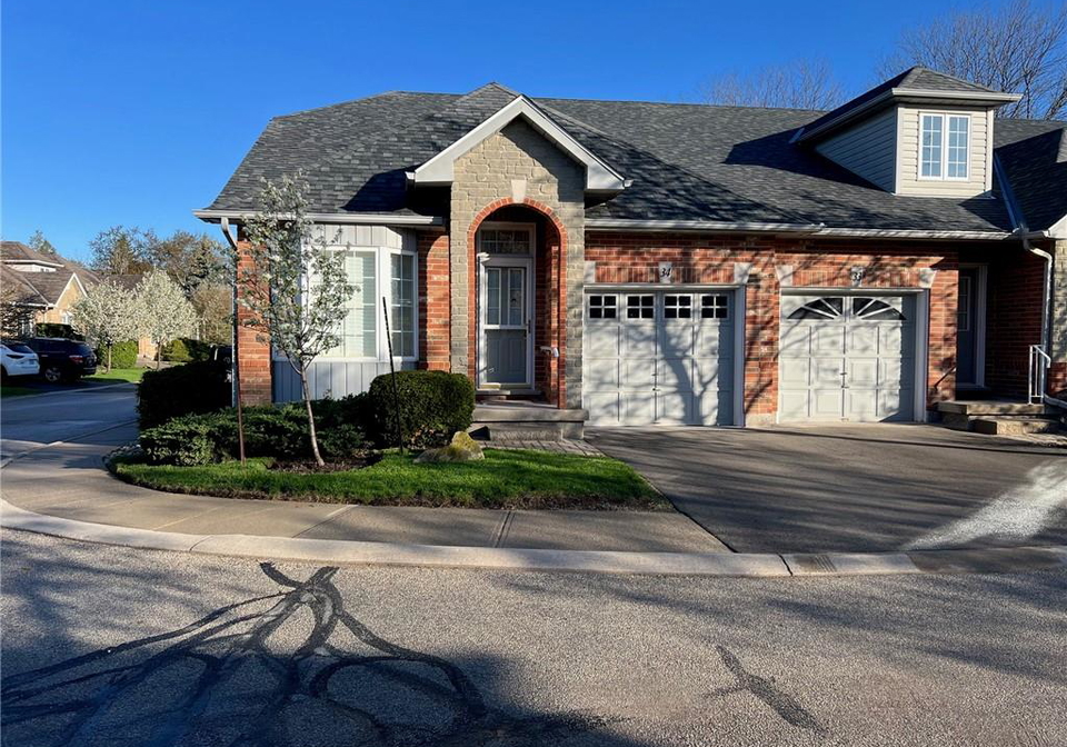 47-main-street-n-waterdown-ontario-40828342