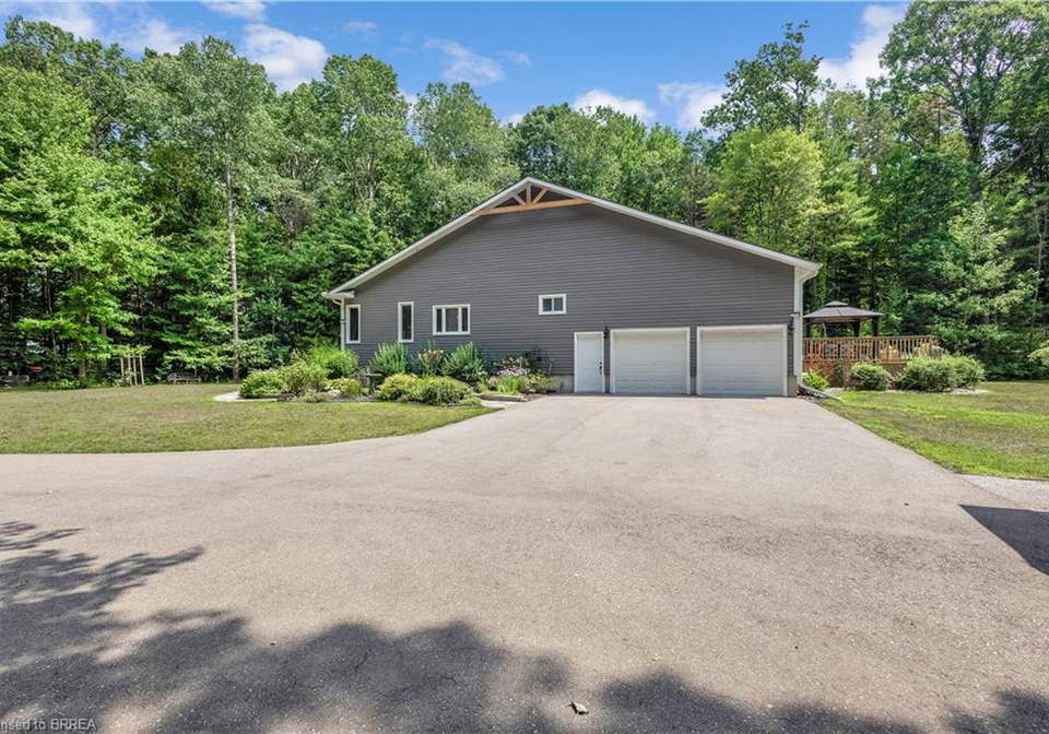 156-st-johns-road-w-simcoe-ontario-40828364