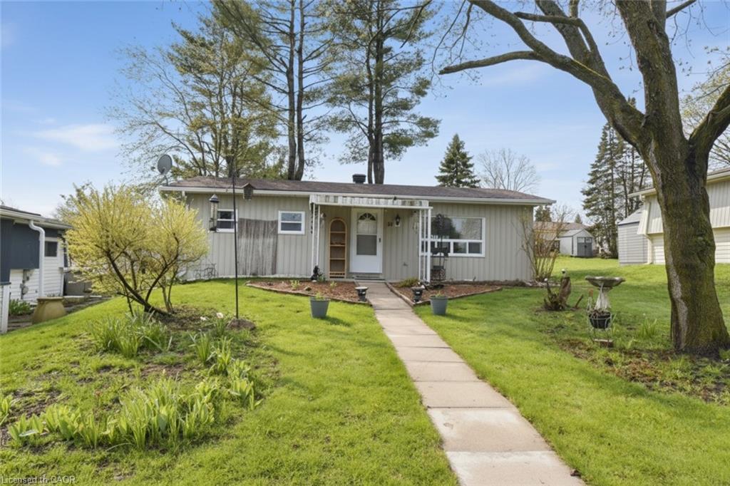 16-mimosa-crescent-innisfil-ontario-40828369