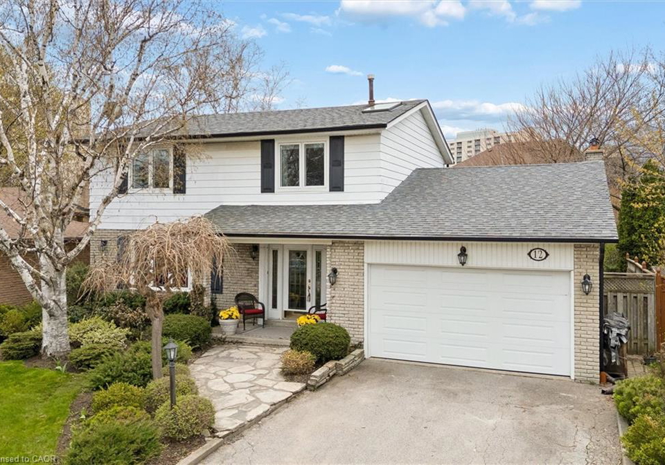 12-burnhamill-place-etobicoke-ontario-40828375