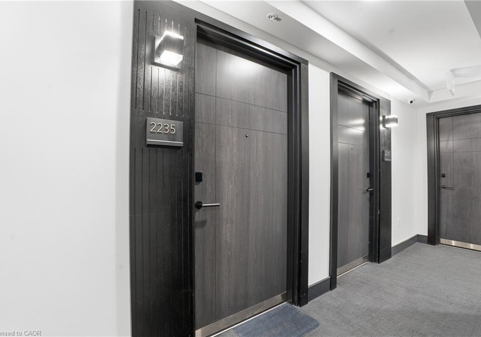 145-columbia-street-waterloo-ontario-40828381