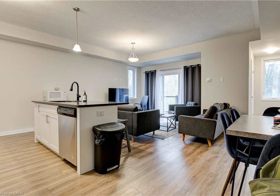 25-isherwood-avenue-cambridge-ontario-40828390