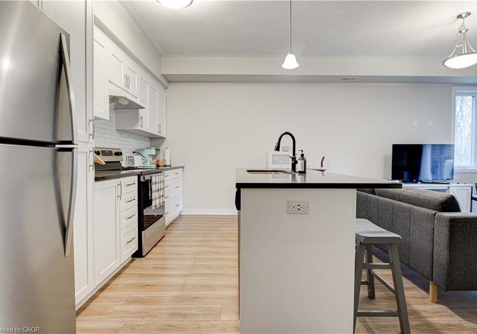 25-isherwood-avenue-cambridge-ontario-40828390