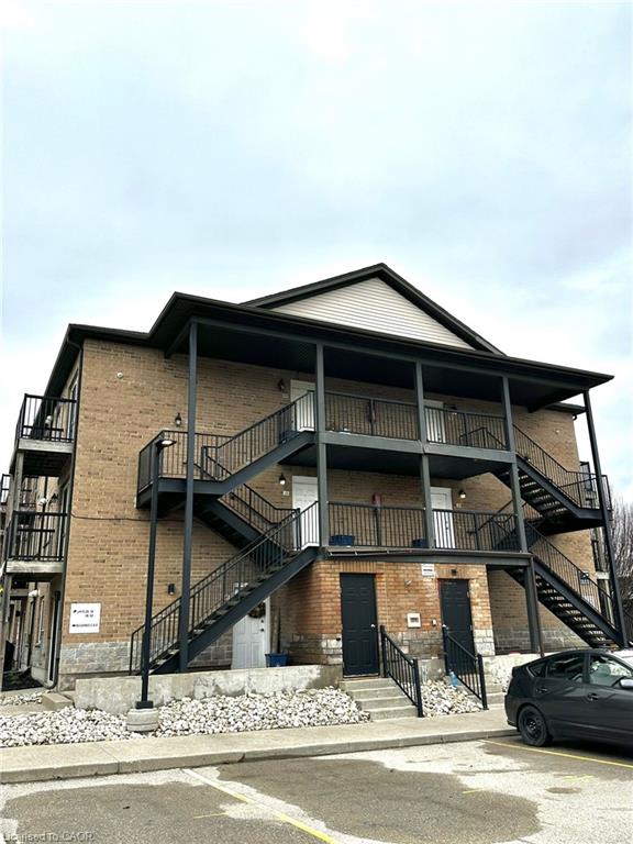 185-windale-crescent-kitchener-ontario-40828398