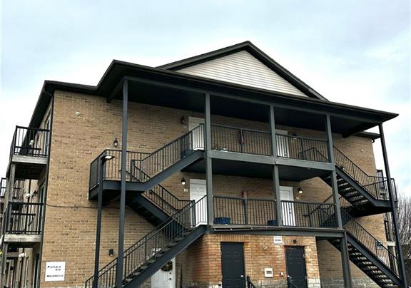 185-windale-crescent-kitchener-ontario-40828398