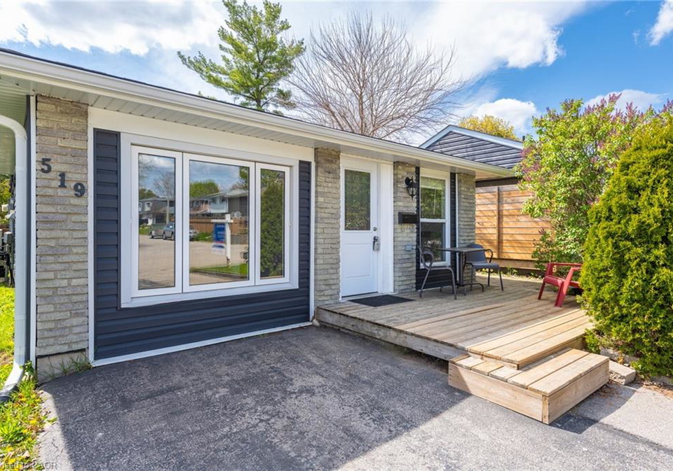 519-pinetree-crescent-cambridge-ontario-40828400