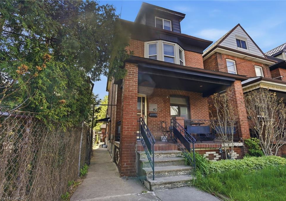 40-garfield-avenue-n-hamilton-ontario-40828401