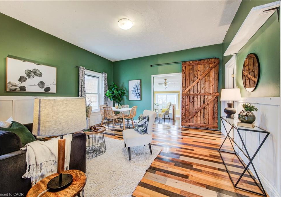 186-norwich-avenue-woodstock-ontario-40828409