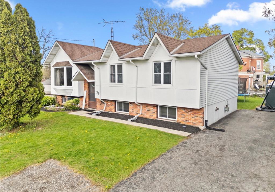 38-jane-street-hagersville-ontario-40828419