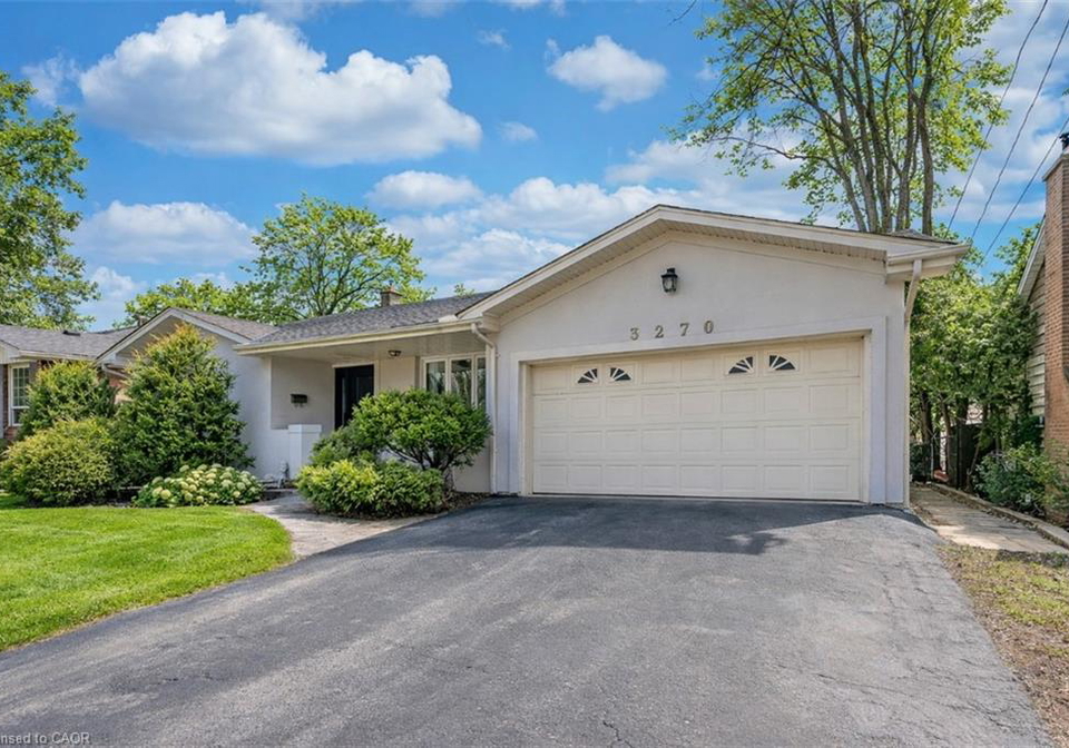 3270-spruce-avenue-burlington-ontario-40828424