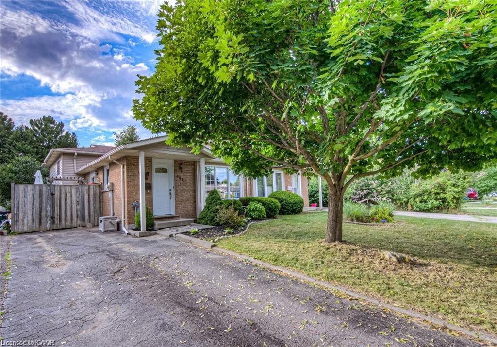 483-kingscourt-drive-waterloo-ontario-40828430