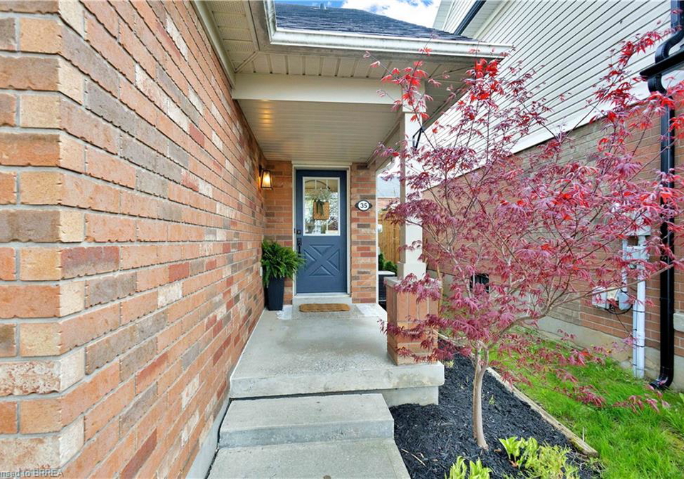 35-gaydon-way-brantford-ontario-40828433