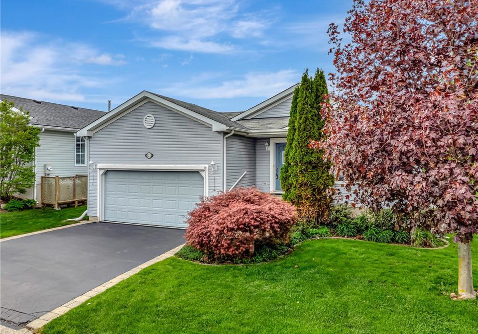 121-crumlin-lane-freelton-ontario-40828441