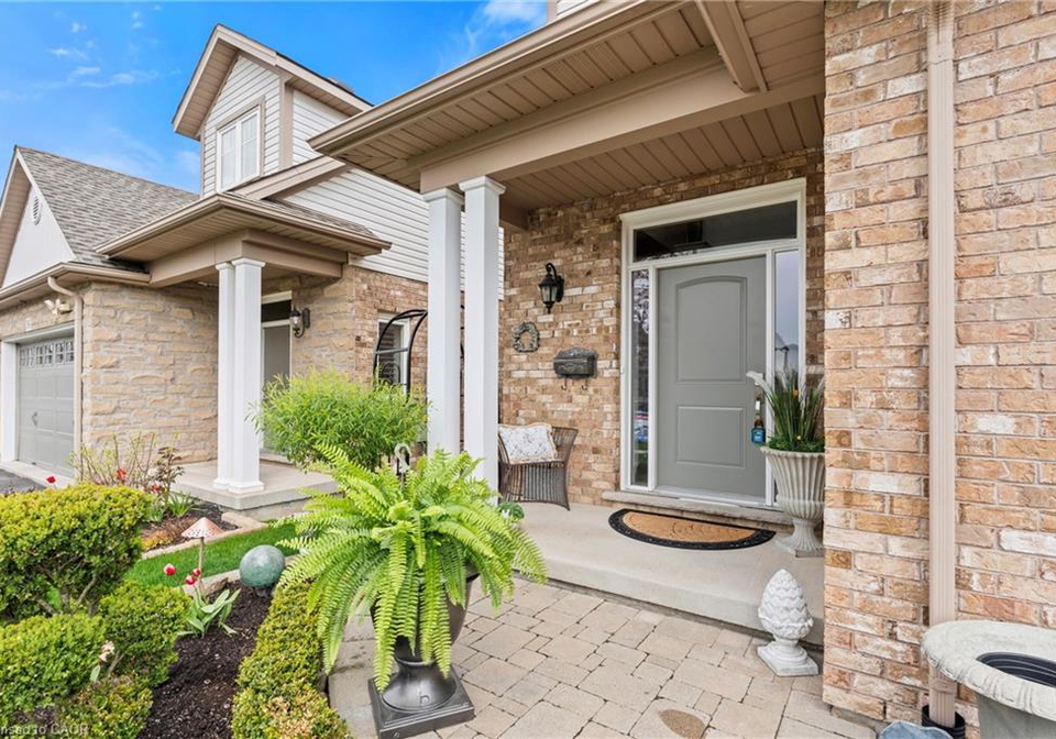 54-videl-crescent-n-st-catharines-ontario-40828467