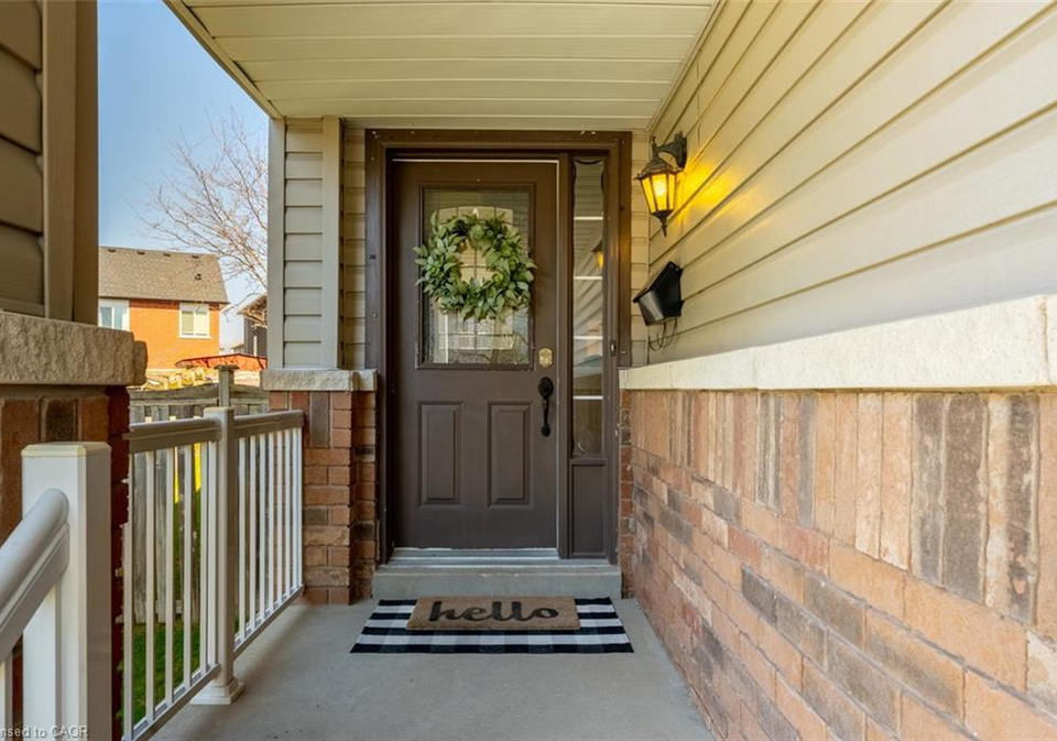53-dills-crescent-milton-ontario-40828495