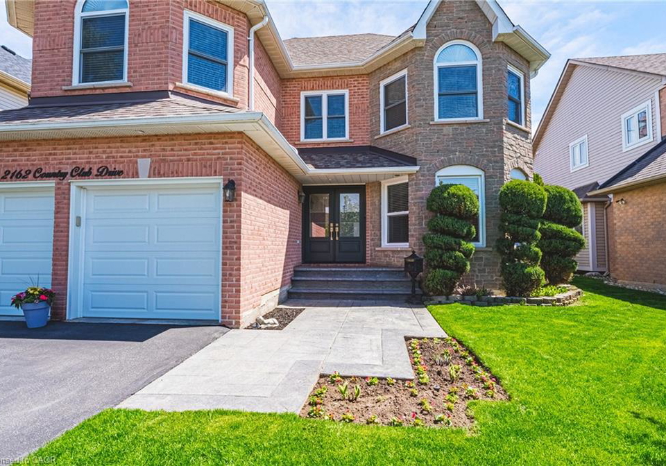 2162-country-club-drive-burlington-ontario-40828509