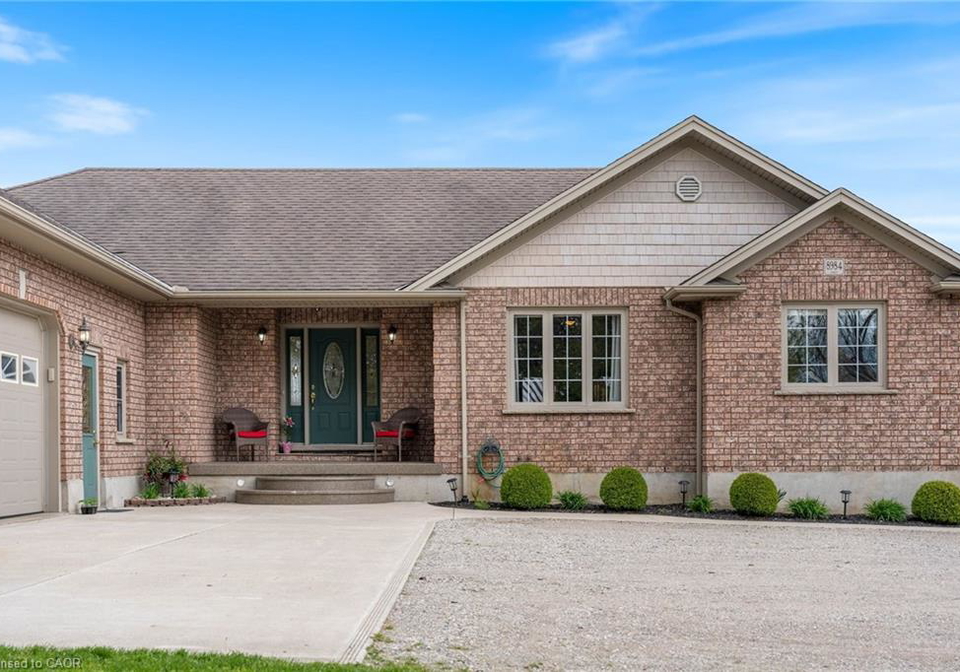 8984-plank-road-straffordville-ontario-40828514