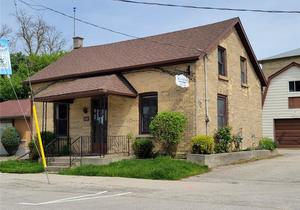 120-king-street-e-mount-forest-ontario-40828531