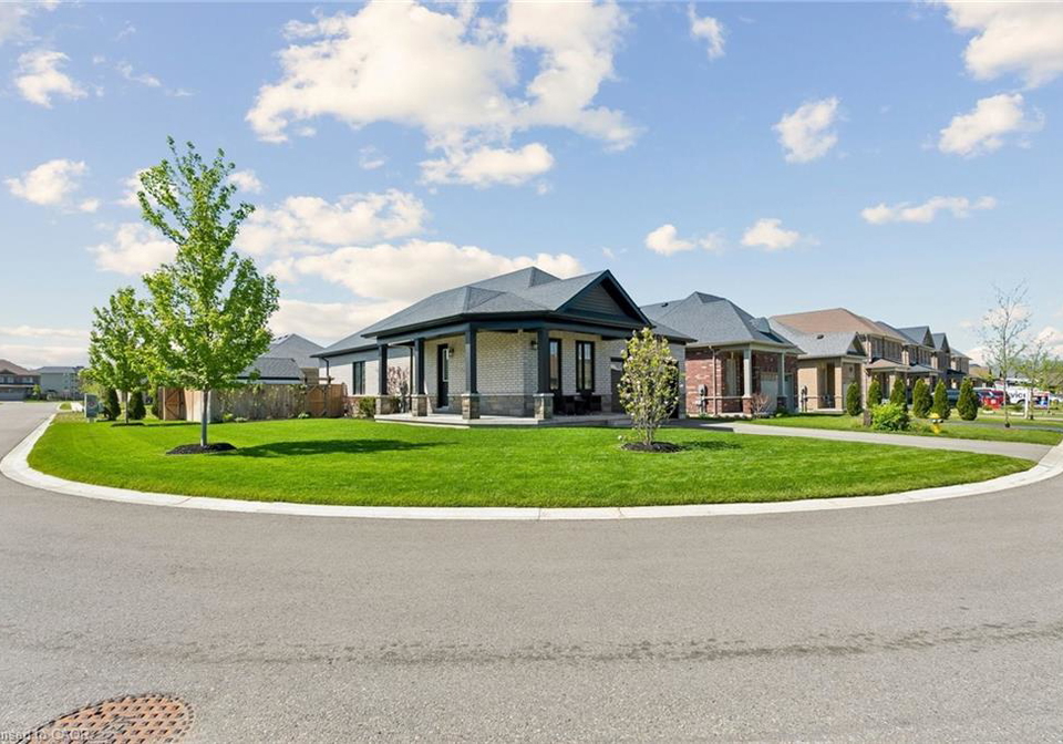 31-seaton-crescent-tillsonburg-ontario-40828582