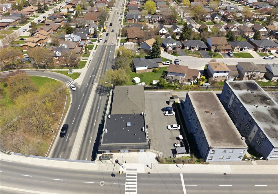 1745-king-street-e-hamilton-ontario-40828592