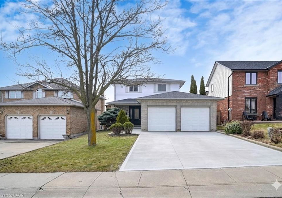 62-como-place-hamilton-ontario-40828598