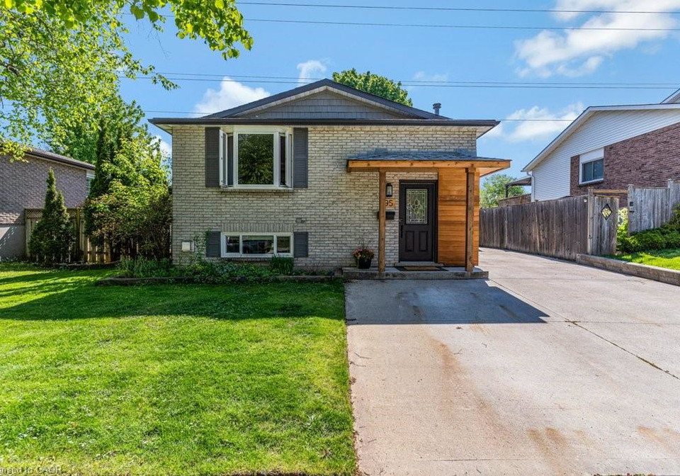 95-sugar-maple-street-kitchener-ontario-40828610