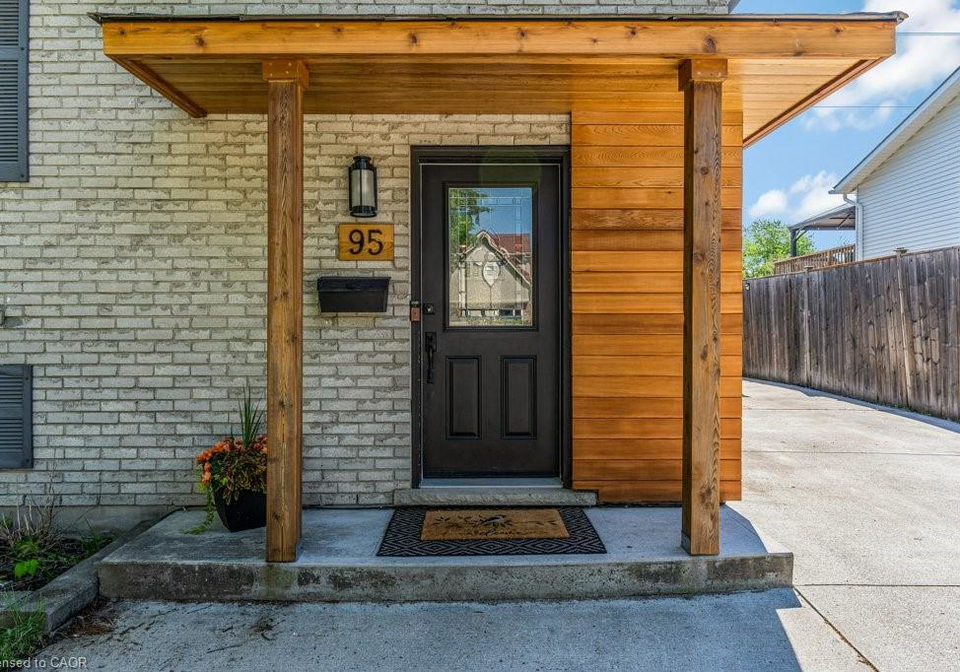 95-sugar-maple-street-kitchener-ontario-40828610