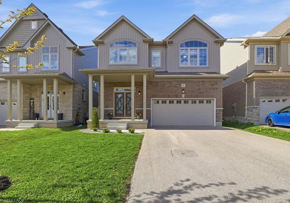 10-gourlay-farm-lane-ayr-ontario-40828675