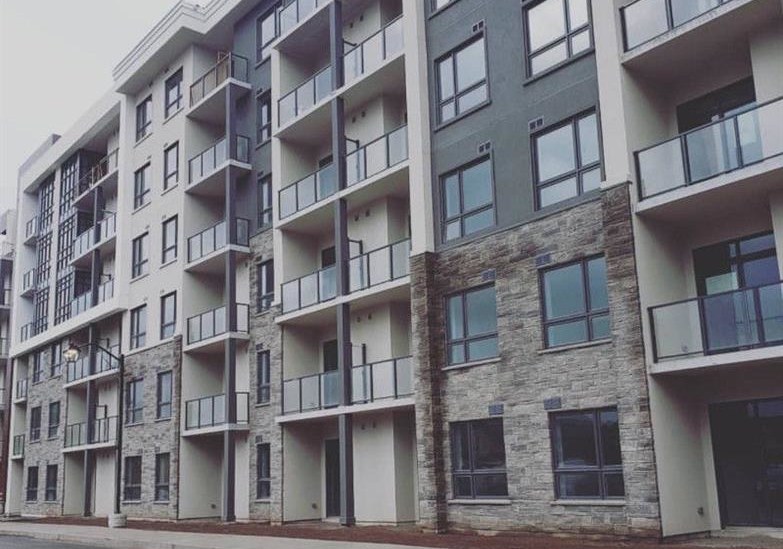 125-shoreview-place-hamilton-ontario-40828706
