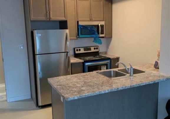 125-shoreview-place-hamilton-ontario-40828706