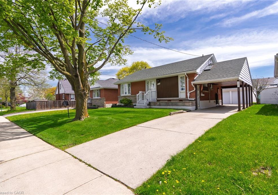 525-east-16th-street-hamilton-ontario-40828715