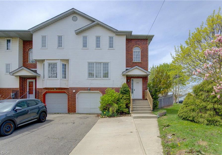 699-grange-crescent-waterloo-ontario-40828731