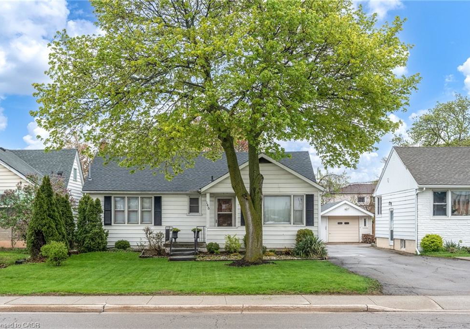 148-gray-road-stoney-creek-ontario-40828737