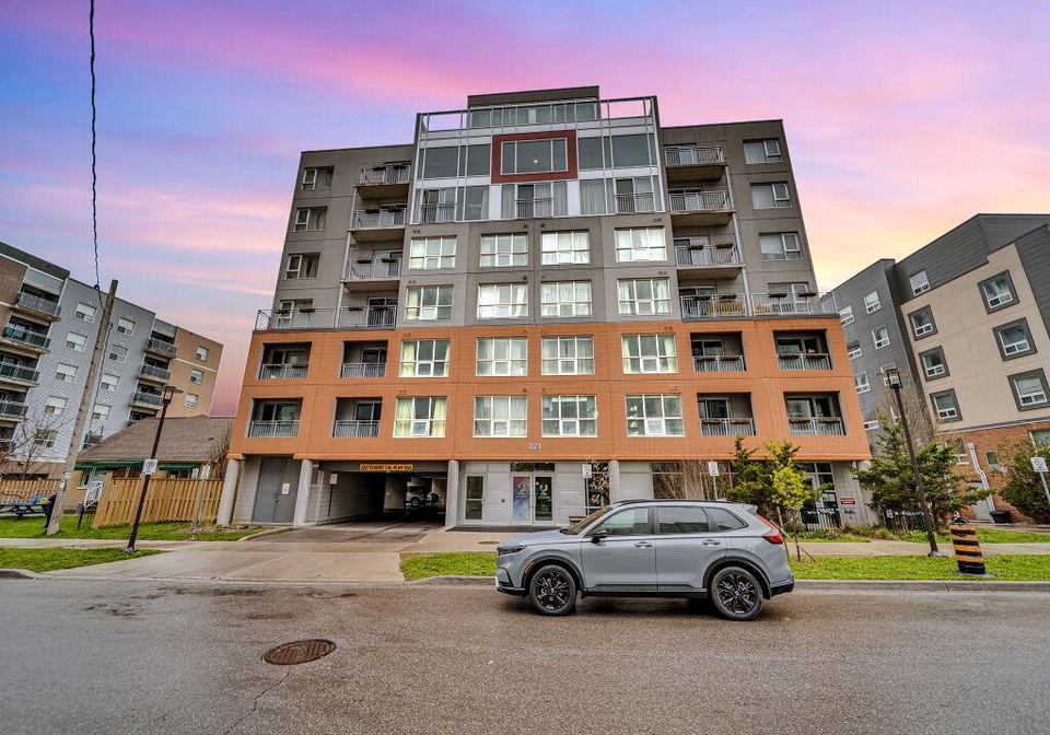 321-spruce-street-waterloo-ontario-40828765