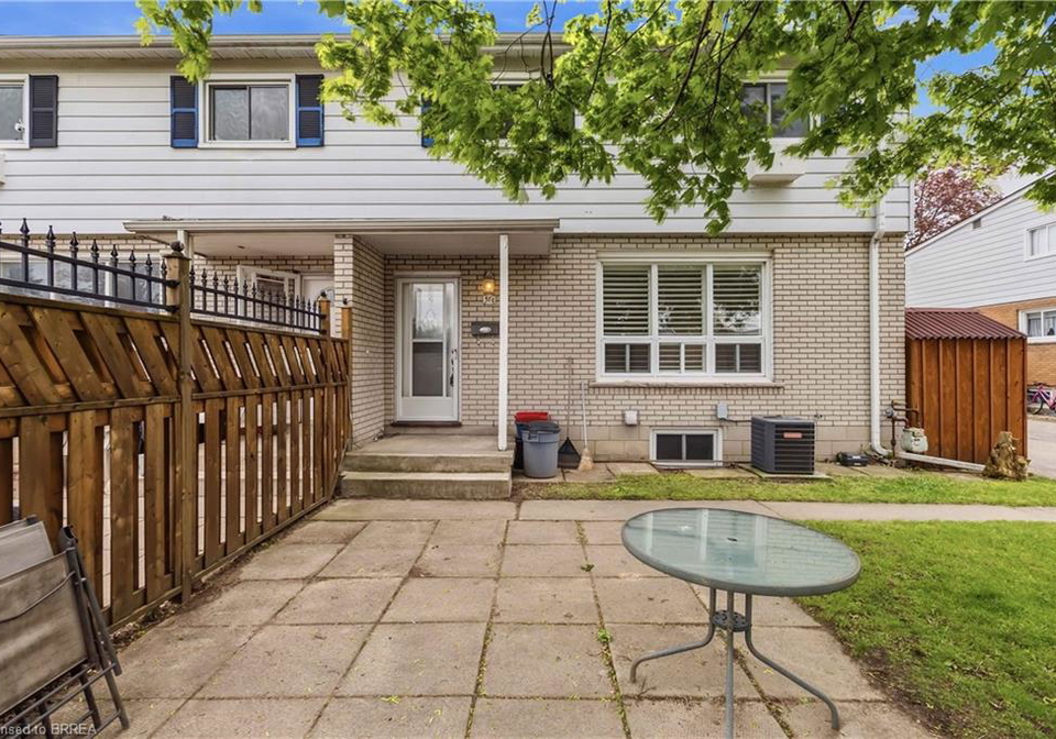 51-metcalfe-crescent-brantford-ontario-40828766