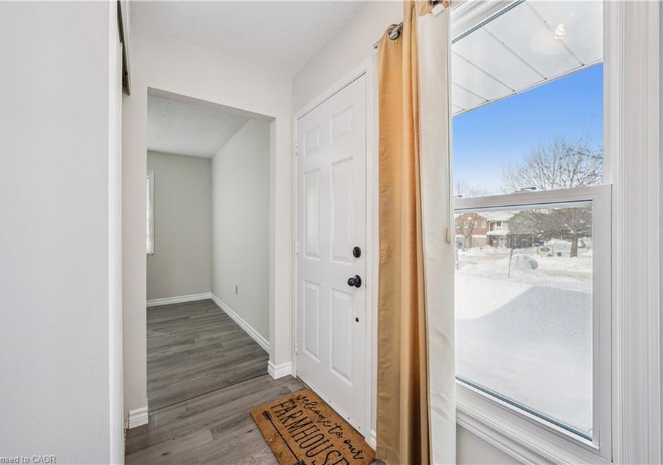205-highland-crescent-kitchener-ontario-40828772
