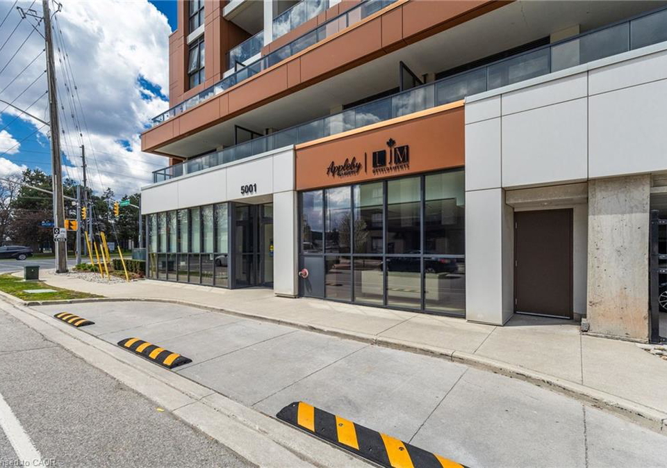 5001-corporate-drive-burlington-ontario-40828796