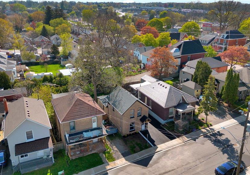 187-drummond-street-brantford-ontario-40828827