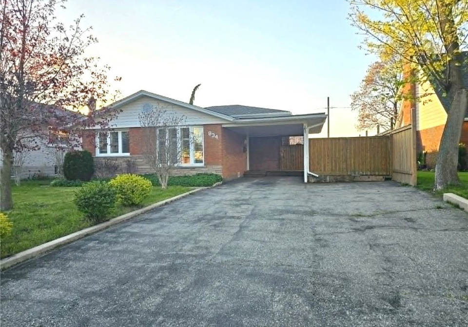 834-westminster-drive-s-cambridge-ontario-40828829