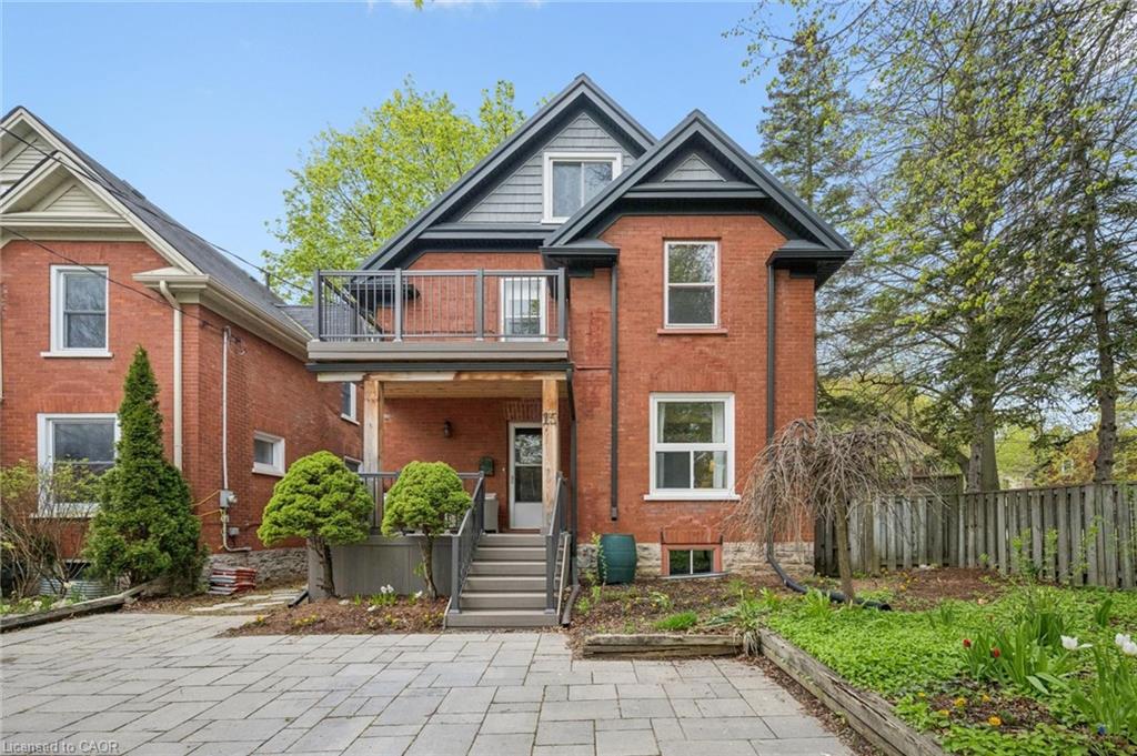 15-gordon-avenue-kitchener-ontario-40828830