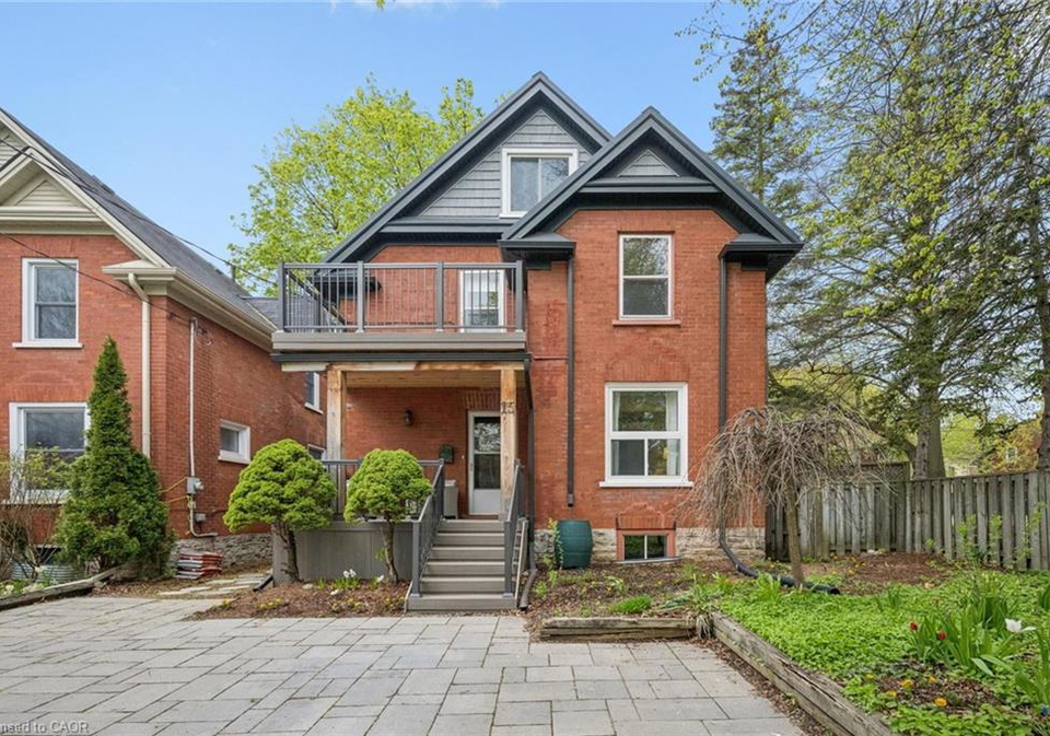 15-gordon-avenue-kitchener-ontario-40828830