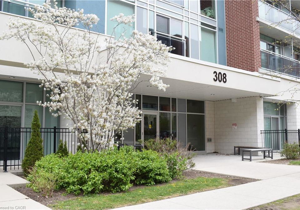 308-lester-street-waterloo-ontario-40828849