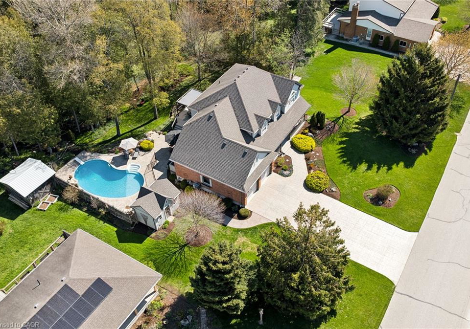 1033-sunset-drive-st-clements-ontario-40828852