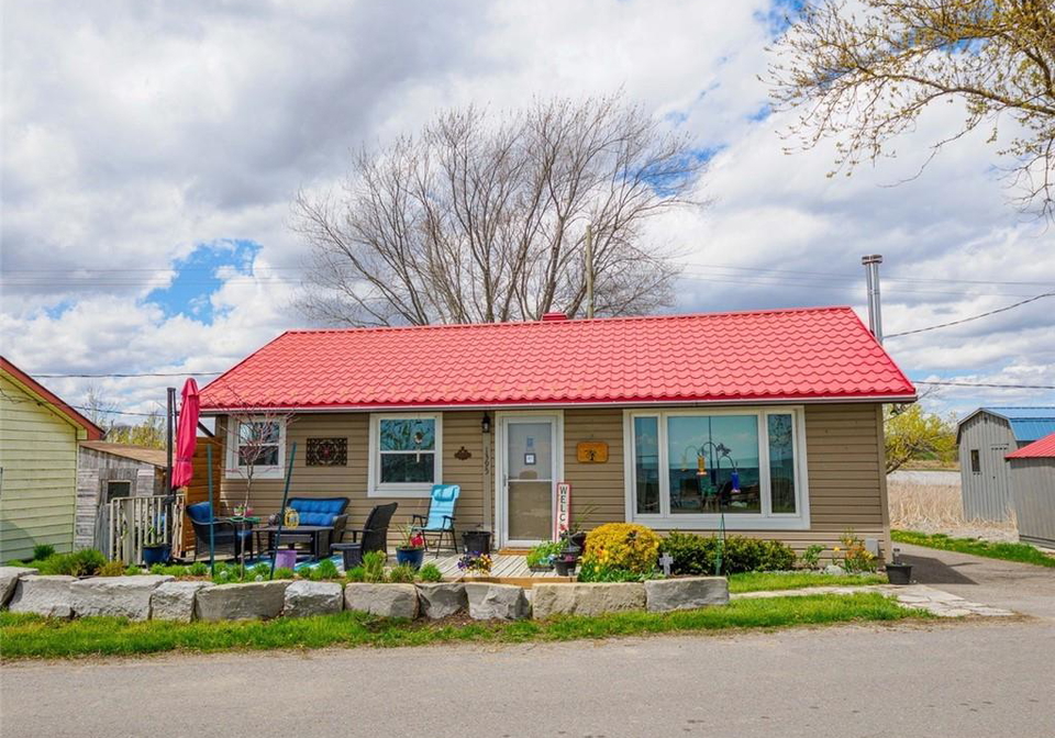 1395-lakeshore-road-haldimand-county-ontario-40828885