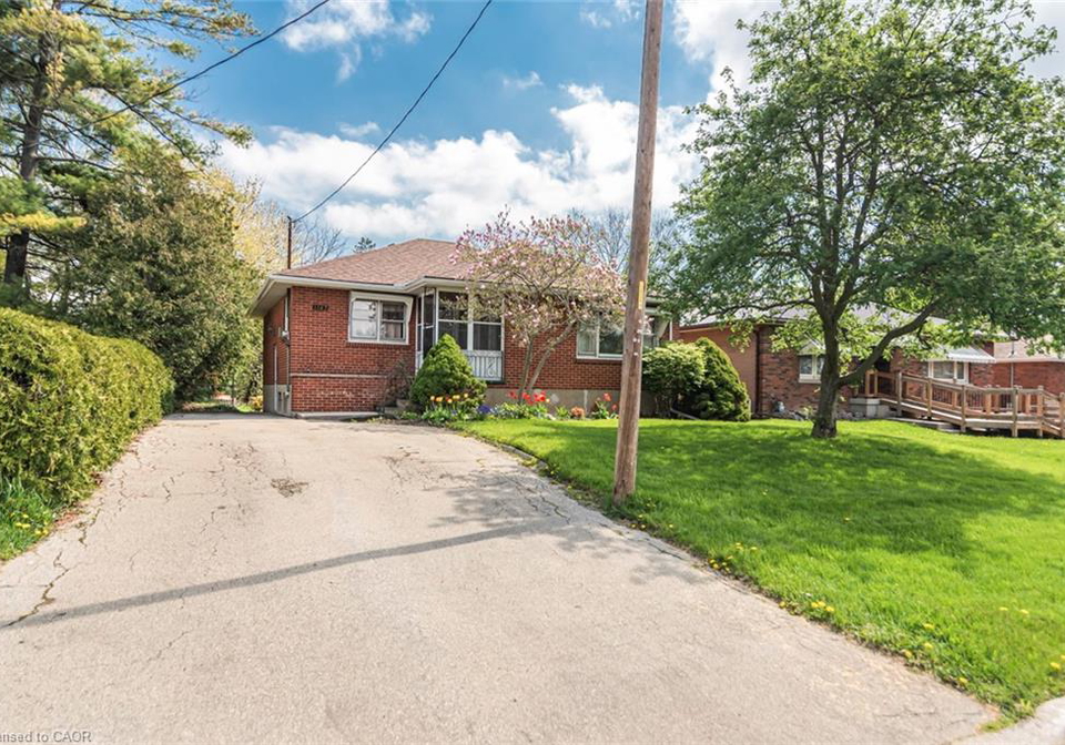 1167-fisher-avenue-burlington-ontario-40828888